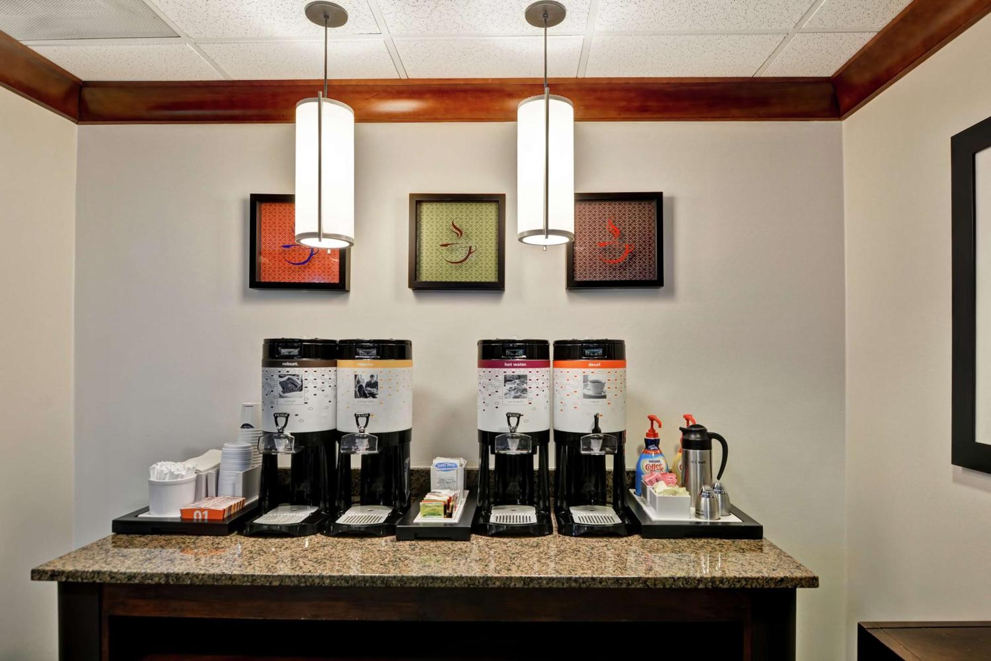 Hampton Inn Birmingham/Mountain Brook Exteriér fotografie