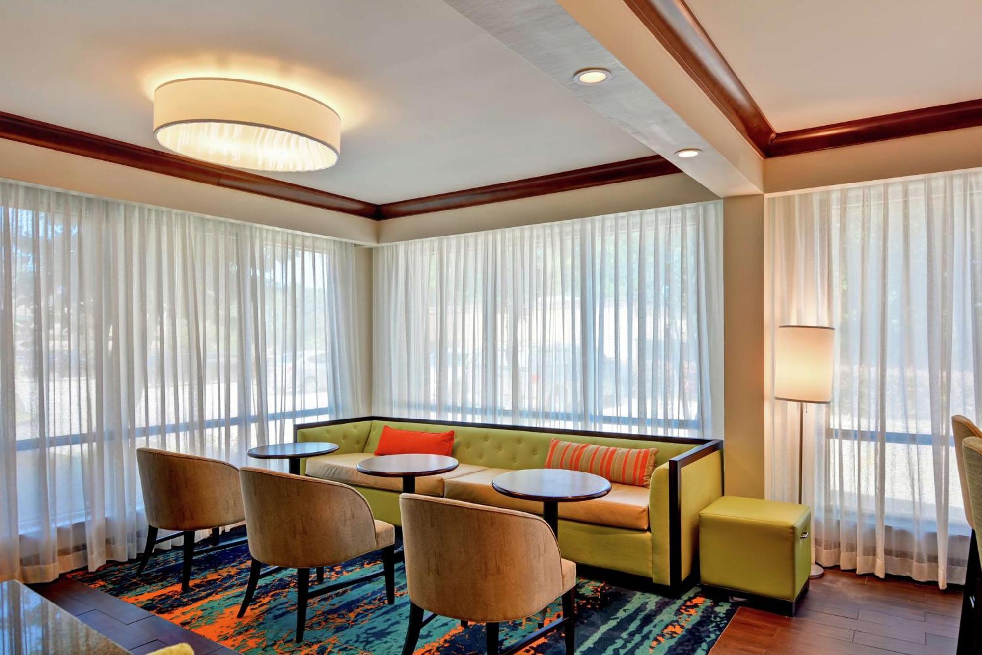 Hampton Inn Birmingham/Mountain Brook Exteriér fotografie