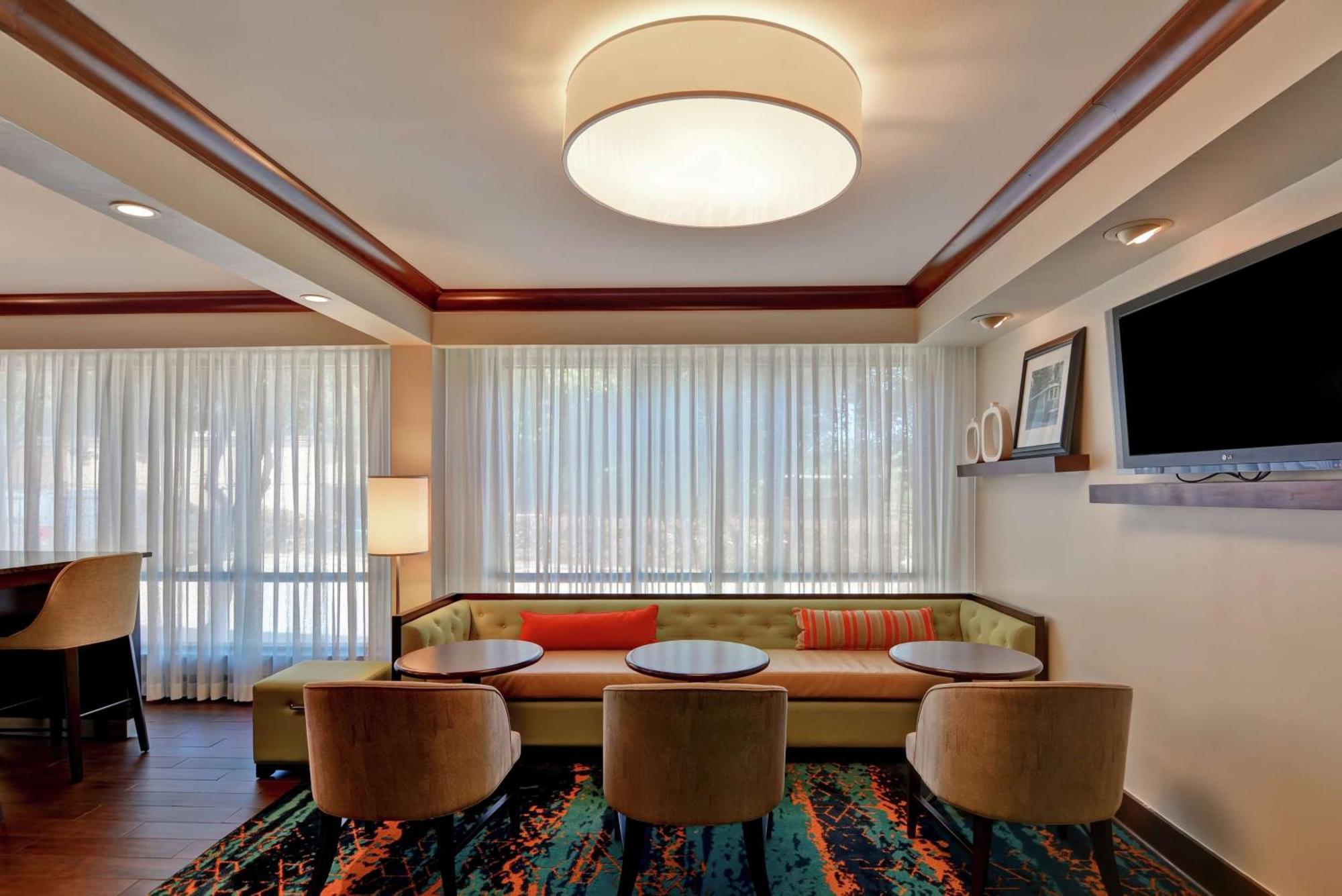 Hampton Inn Birmingham/Mountain Brook Exteriér fotografie
