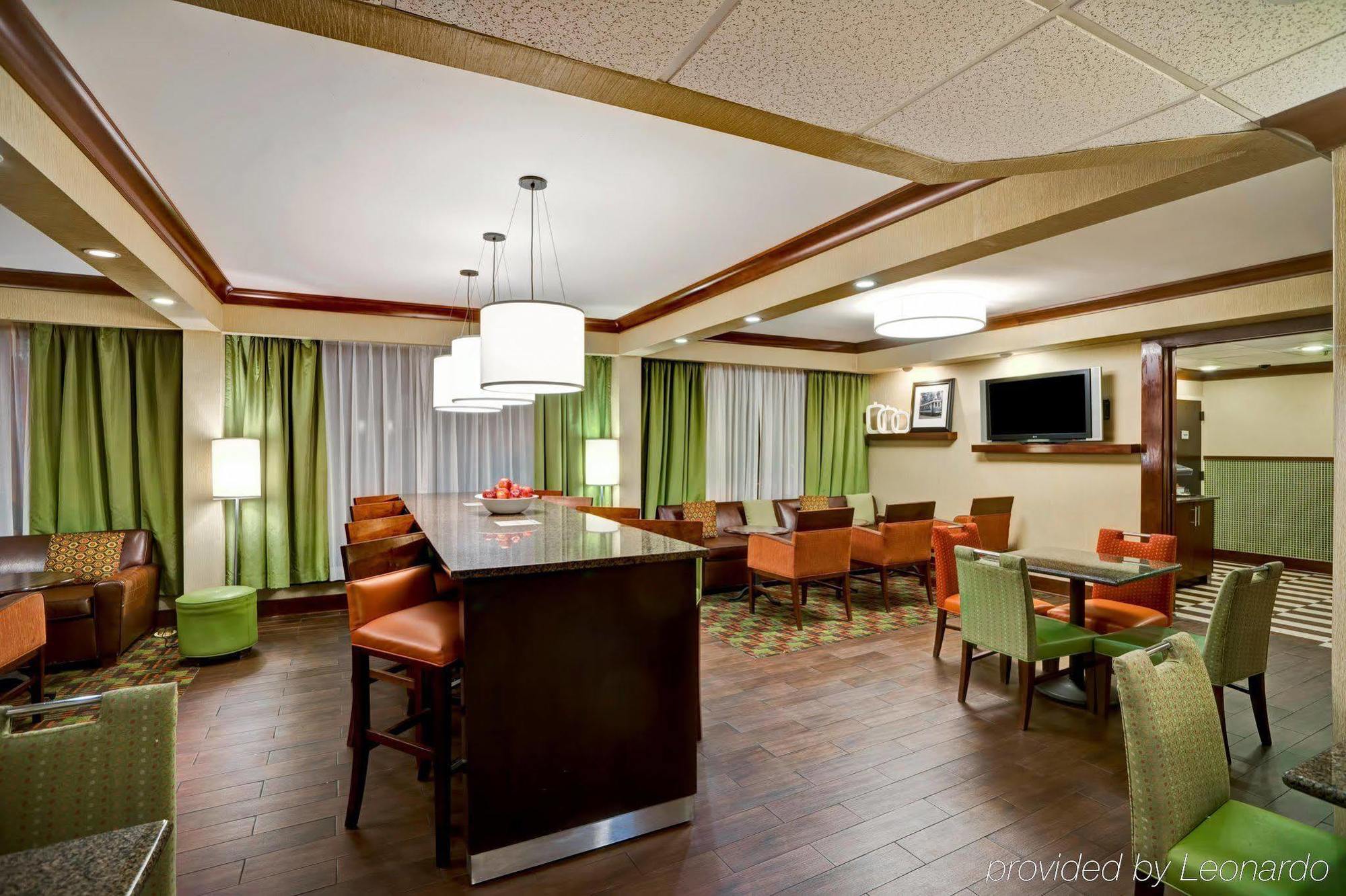 Hampton Inn Birmingham/Mountain Brook Exteriér fotografie