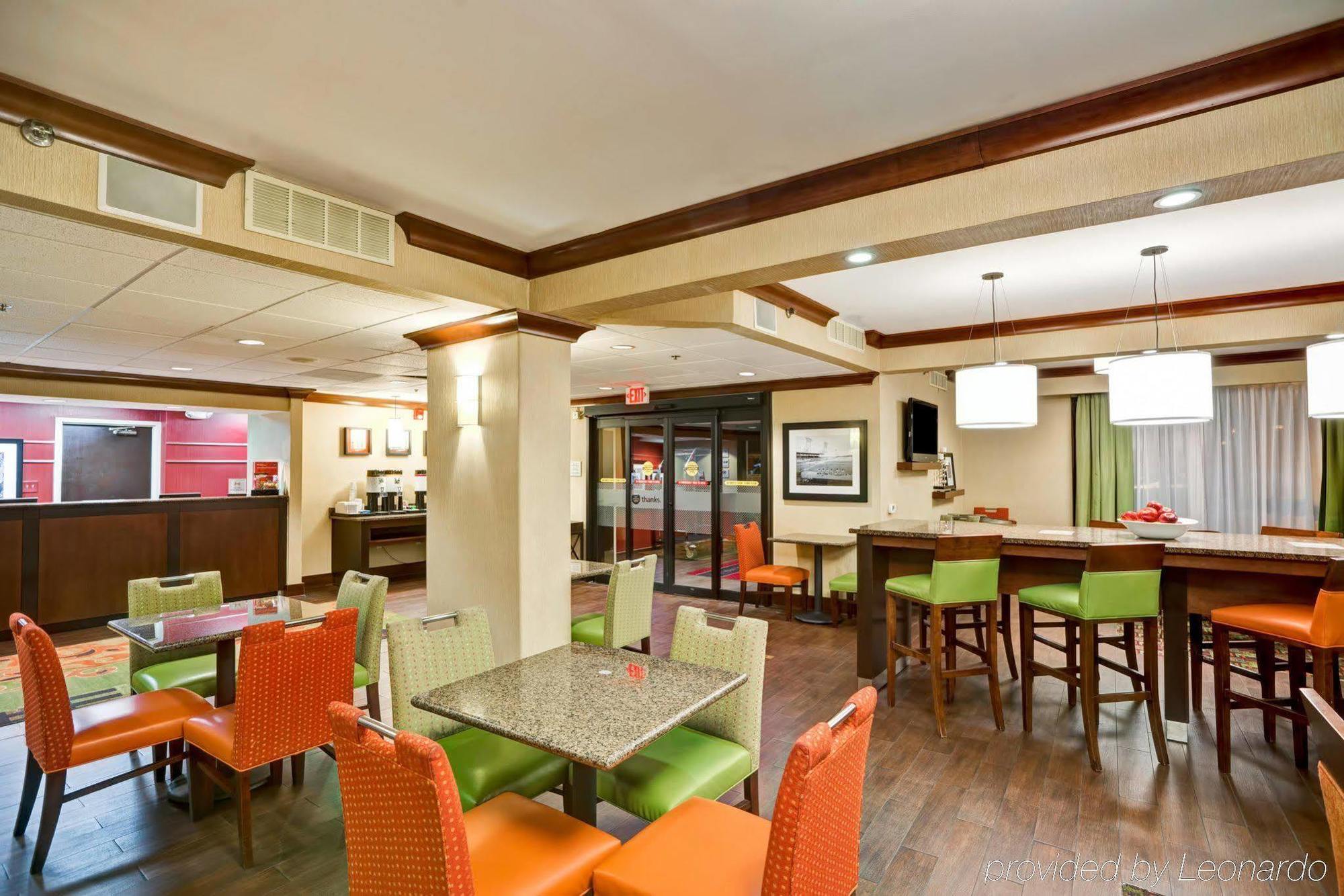 Hampton Inn Birmingham/Mountain Brook Exteriér fotografie