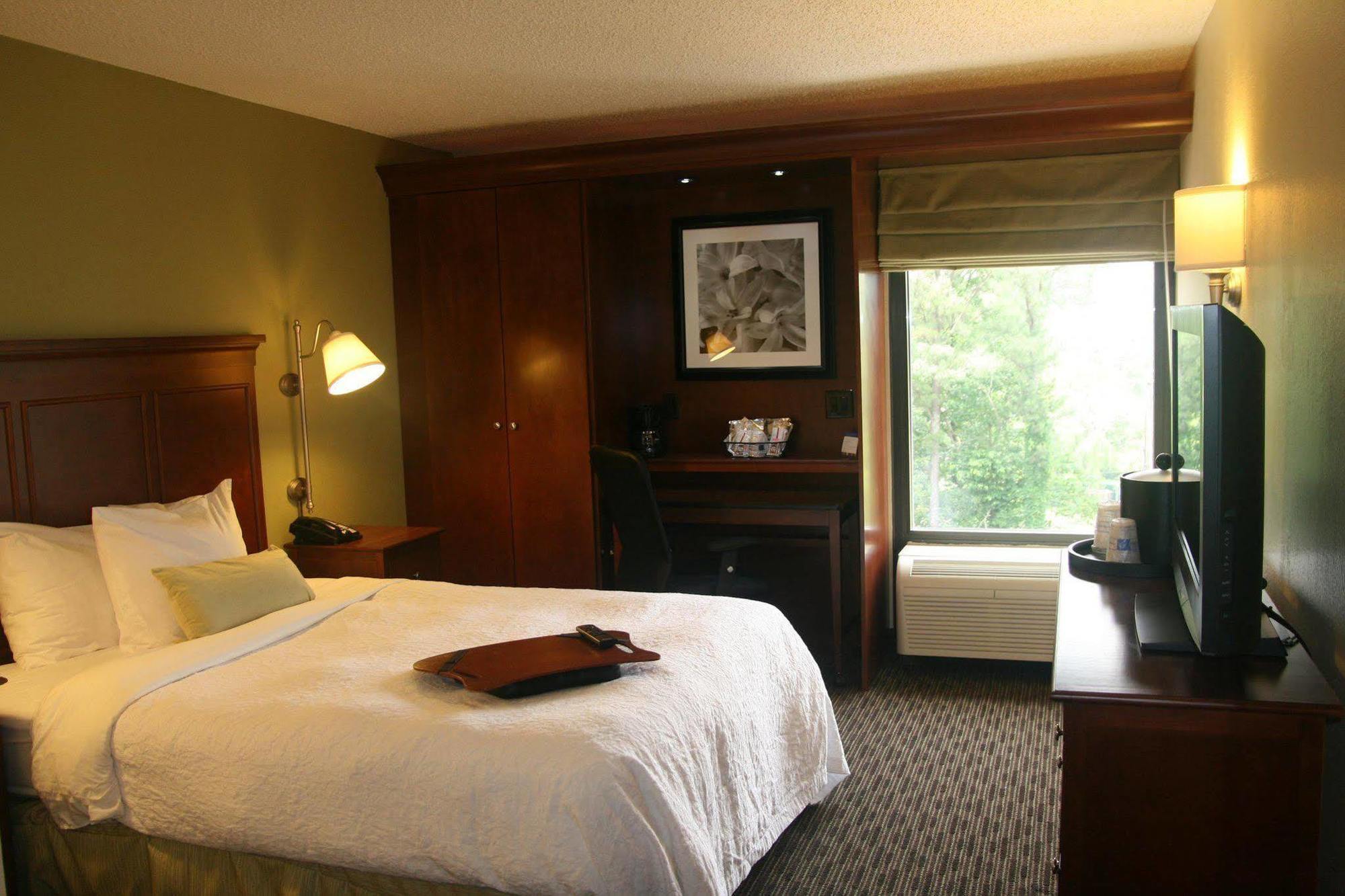 Hampton Inn Birmingham/Mountain Brook Pokoj fotografie